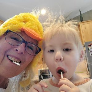 Meet your Posher, Christy